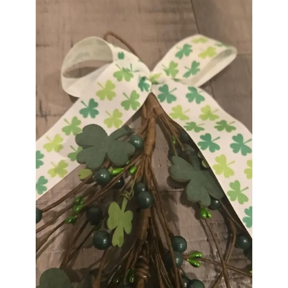 St. Patrick's Green Clover Berry Hanging Garland - Home Holiday Decor